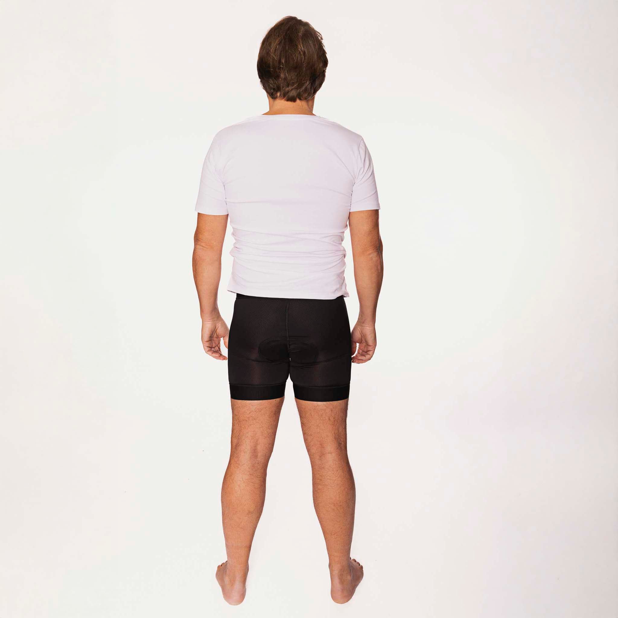 Koopgids: Waar moet je op letten bij het kopen van een fietsbroek? | 12GO Biking Koopgids: Waar moet je op letten bij het kopen van een fietsbroek? | 12GO Biking